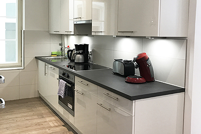 Ferienwohnung 8erDeck: Küche Backofen Geschirrspüler