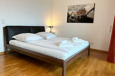 Luxuswohnung Elbsuite: Doppelzimmer 3 Doppelbett