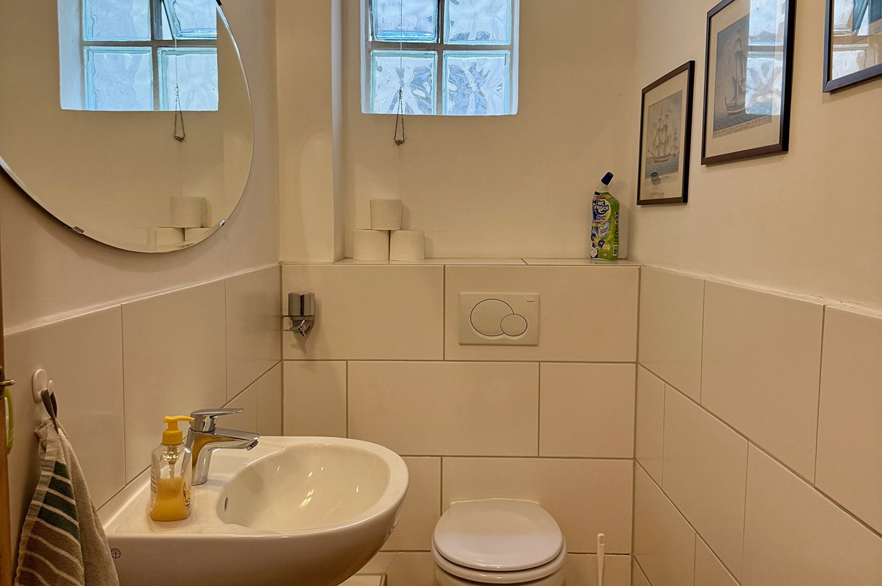 Doppelzimmer Hansaplatz: WC separat