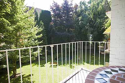 appartement b balkon sonnig sitzplatz