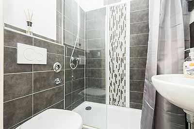 appartement barm duschbad modern