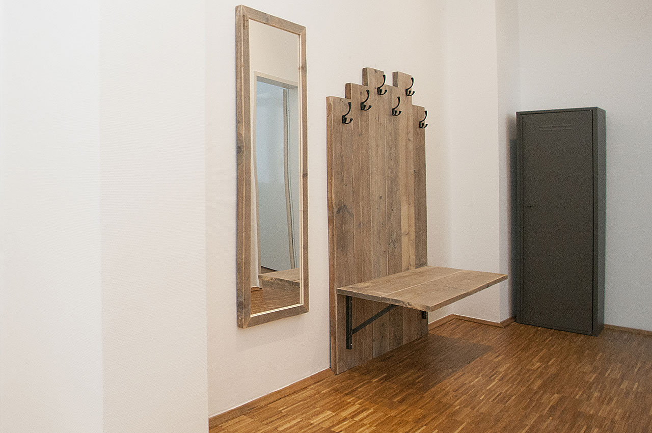 appartement dock6 flur garderobe spiegel